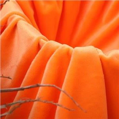 Velvet tkanina za postelje